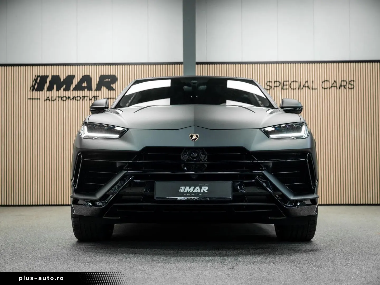 LAMBORGHINI Urus 4.0 V8 S   Urus S   BTW   Akrapovic   luftf