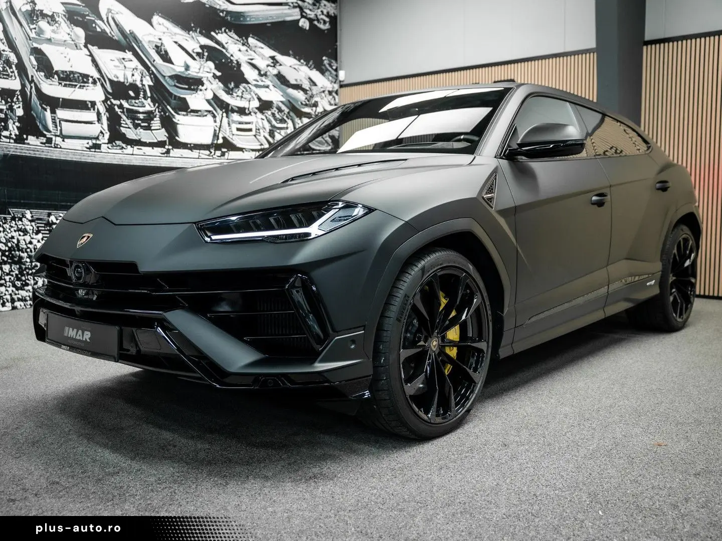 LAMBORGHINI Urus 4.0 V8 S   Urus S   BTW   Akrapovic   luftf