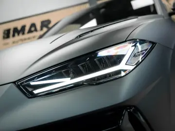 LAMBORGHINI Urus 4.0 V8 S   Urus S   BTW   Akrapovic   luftf