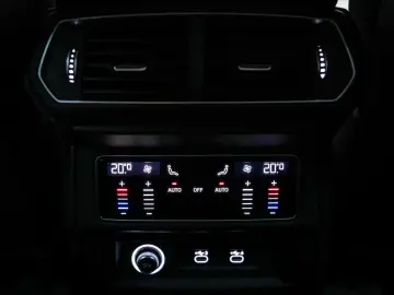 LAMBORGHINI Urus 4.0 V8 S   Urus S   BTW   Akrapovic   luftf