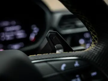 LAMBORGHINI Urus 4.0 V8 S   Urus S   BTW   Akrapovic   luftf