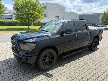 DODGE 5 7 LEDER CREWCAB 4x4 GAS LPG BIG HORN Night