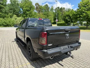 DODGE 5 7 LEDER CREWCAB 4x4 GAS LPG BIG HORN Night