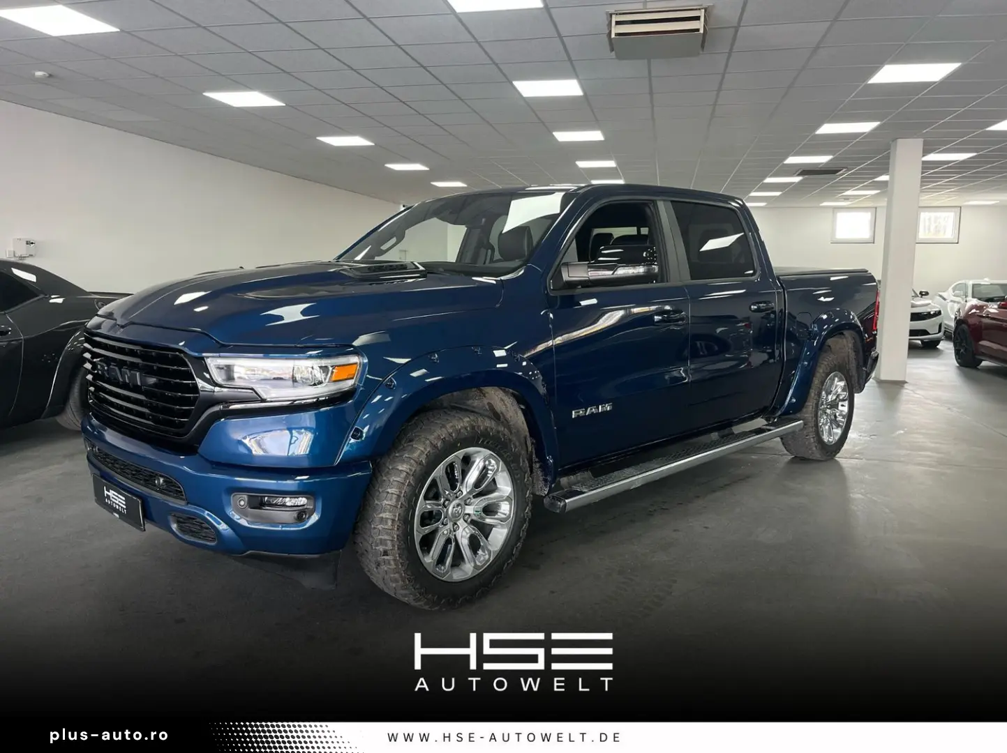 DODGE RAM 5 7l V8  LARAMIE 12 Zoll Display LED AHK SHZ