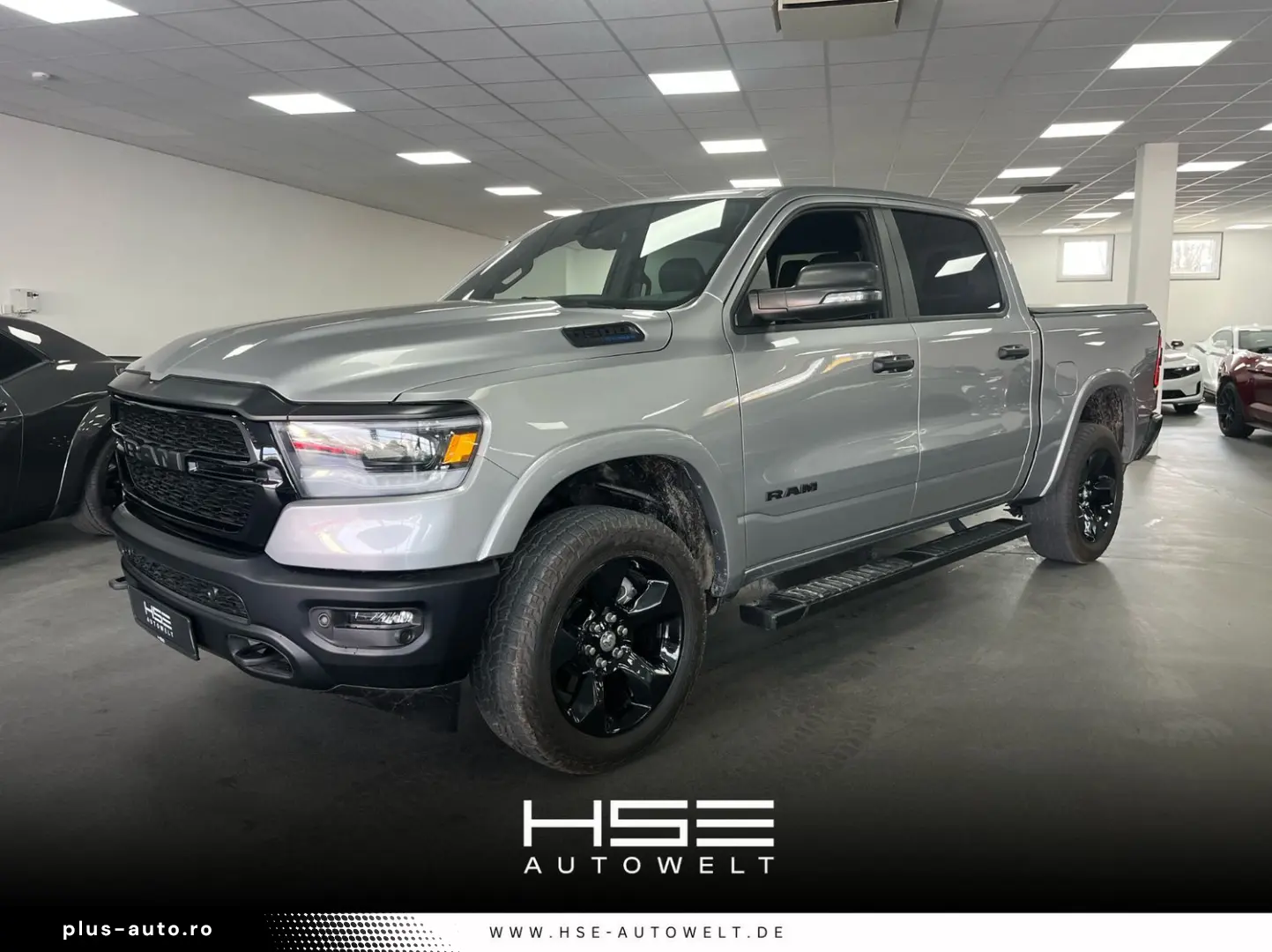 DODGE RAM 5 7l V8  BIGHORN 12 ZOLL Display SHZ LED AHK
