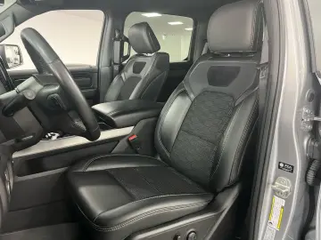 DODGE RAM 5 7l V8  BIGHORN 12 ZOLL Display SHZ LED AHK