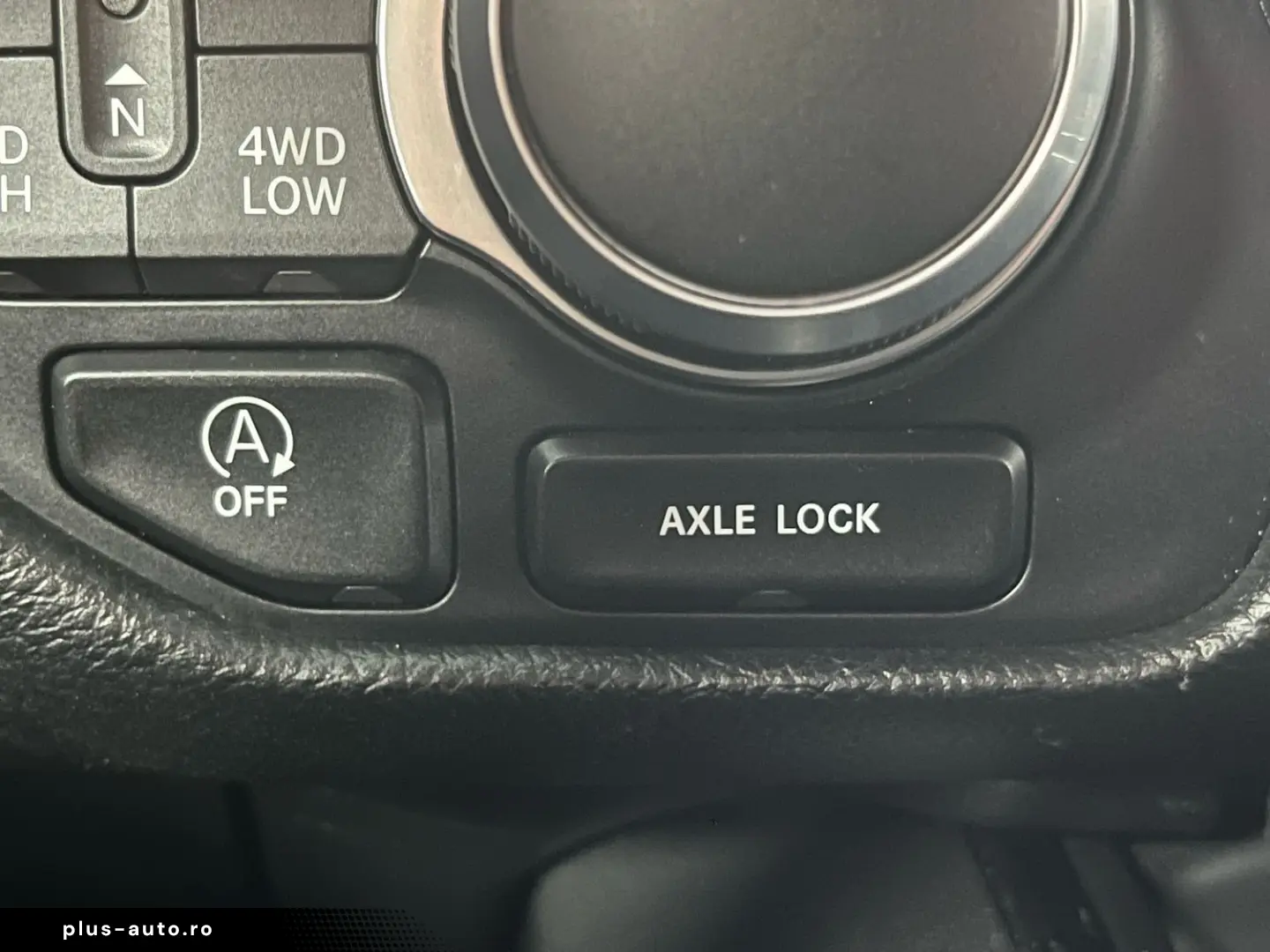 DODGE RAM 5 7l V8  BIGHORN 12 ZOLL Display SHZ LED AHK