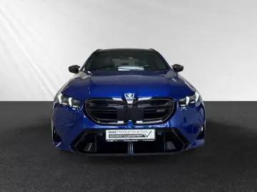 BMW M5 Touring Inkl. € 1.190 Zubehörbonus AHK Pano B