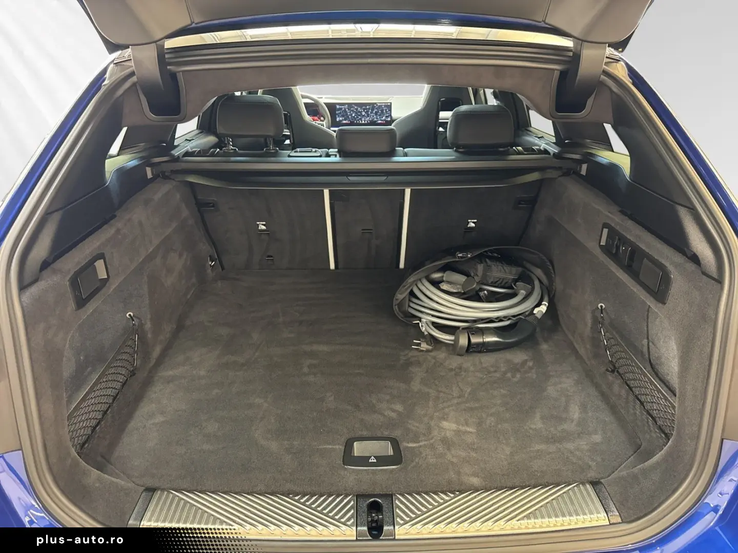 BMW M5 Touring Inkl. € 1.190 Zubehörbonus AHK Pano B