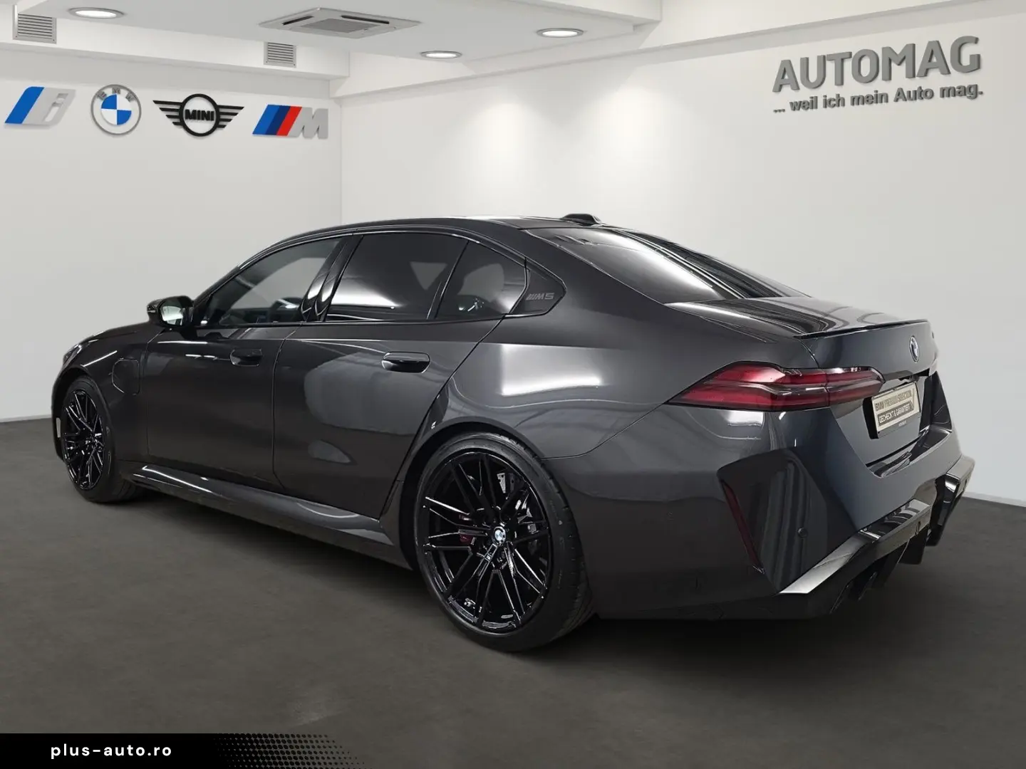 BMW M5 Limousine M-CompoundBremse Panoramadach Bower