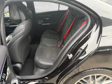 MERCEDES-BENZ AMG C 43 4MATIC AMG BURM MEMO 360 DISTR KAMERA