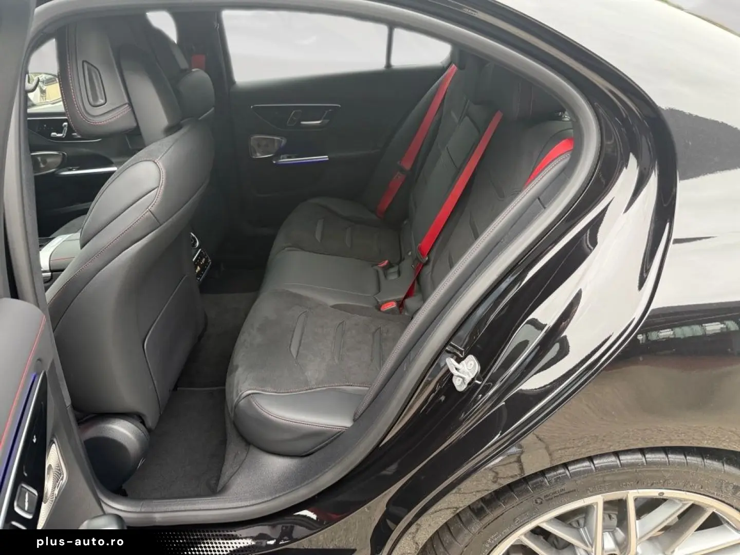 MERCEDES-BENZ AMG C 43 4MATIC AMG BURM MEMO 360 DISTR KAMERA