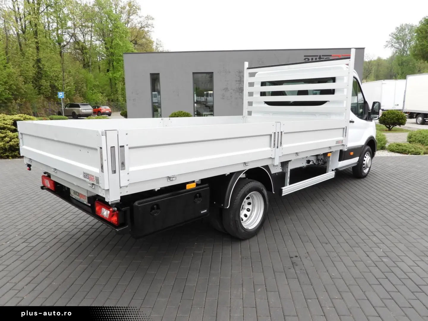 FORD TRANSIT PRITSCHE 8 PALETTEN TEMPOMAT
