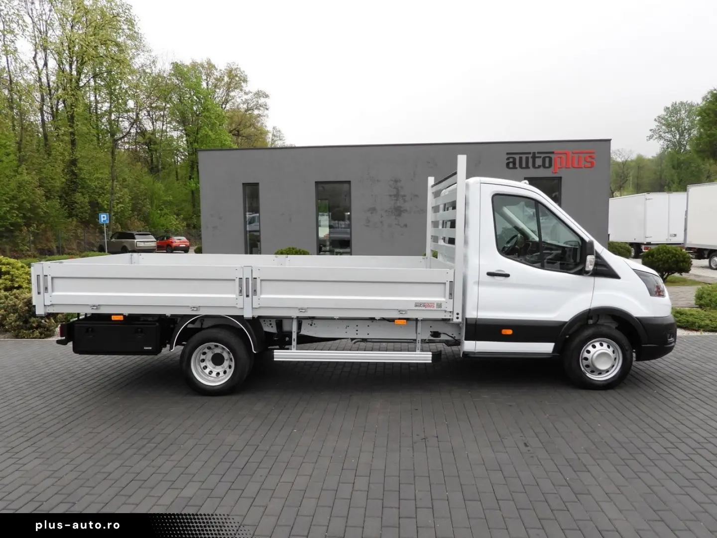 FORD TRANSIT PRITSCHE 8 PALETTEN TEMPOMAT