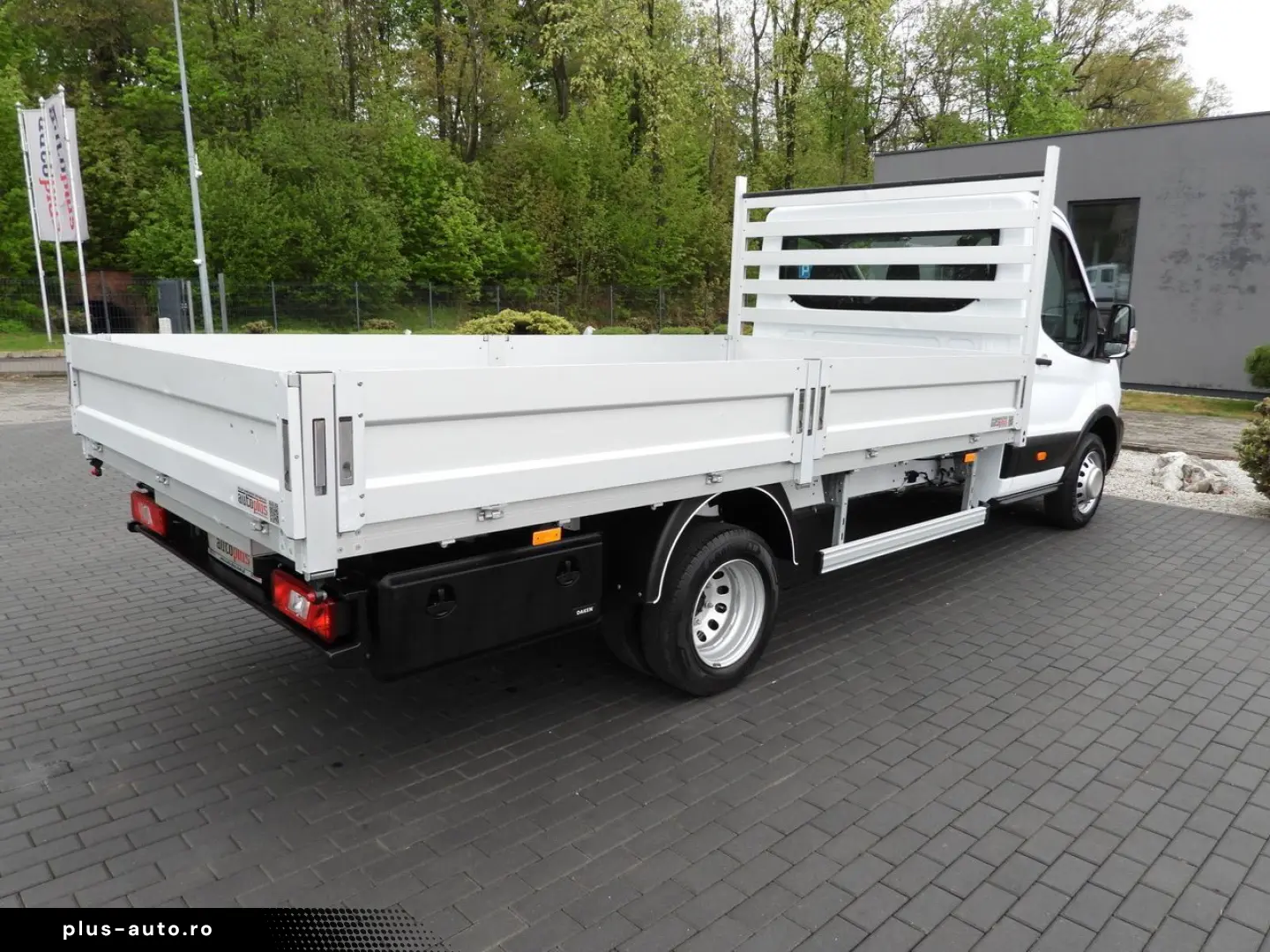 FORD TRANSIT PRITSCHE 8 PALETTEN TEMPOMAT