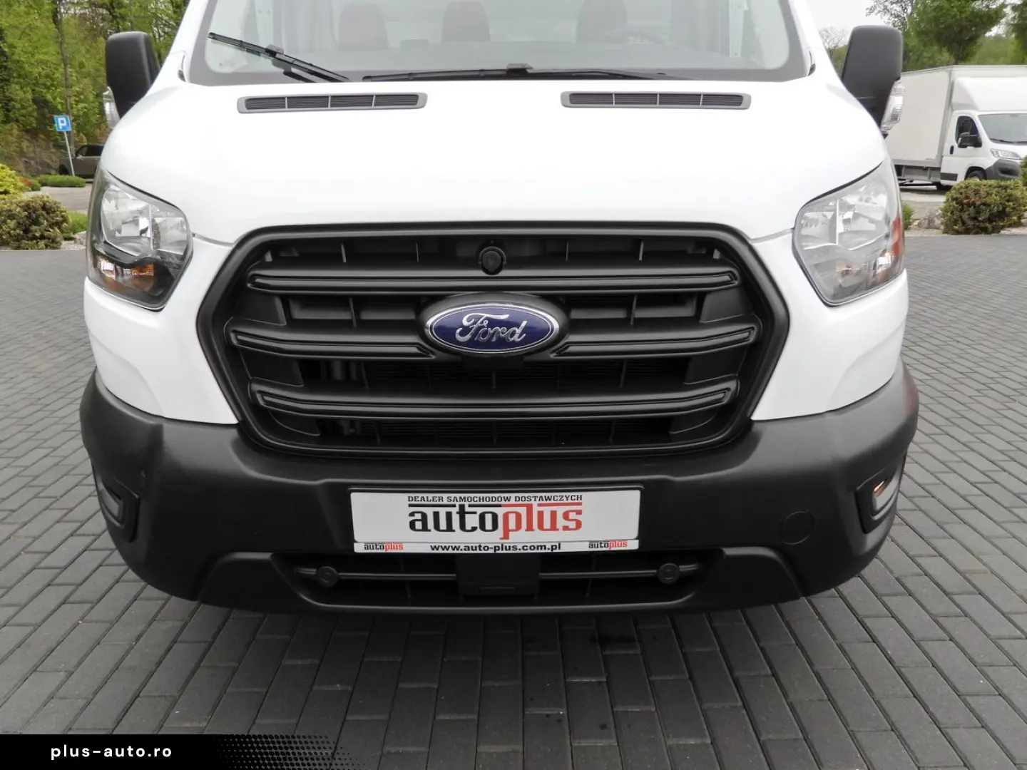 FORD TRANSIT PRITSCHE 8 PALETTEN TEMPOMAT
