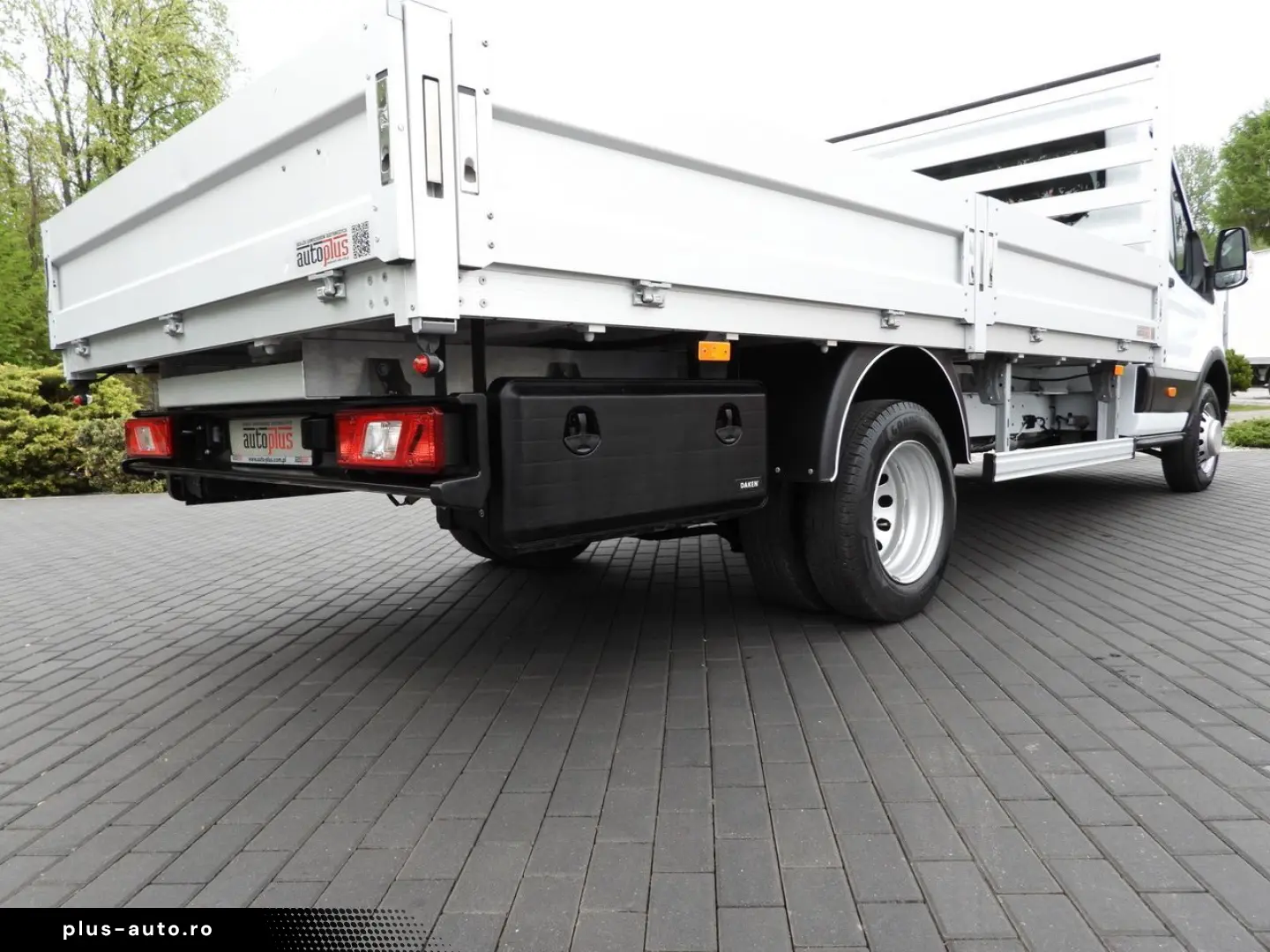 FORD TRANSIT PRITSCHE 8 PALETTEN TEMPOMAT