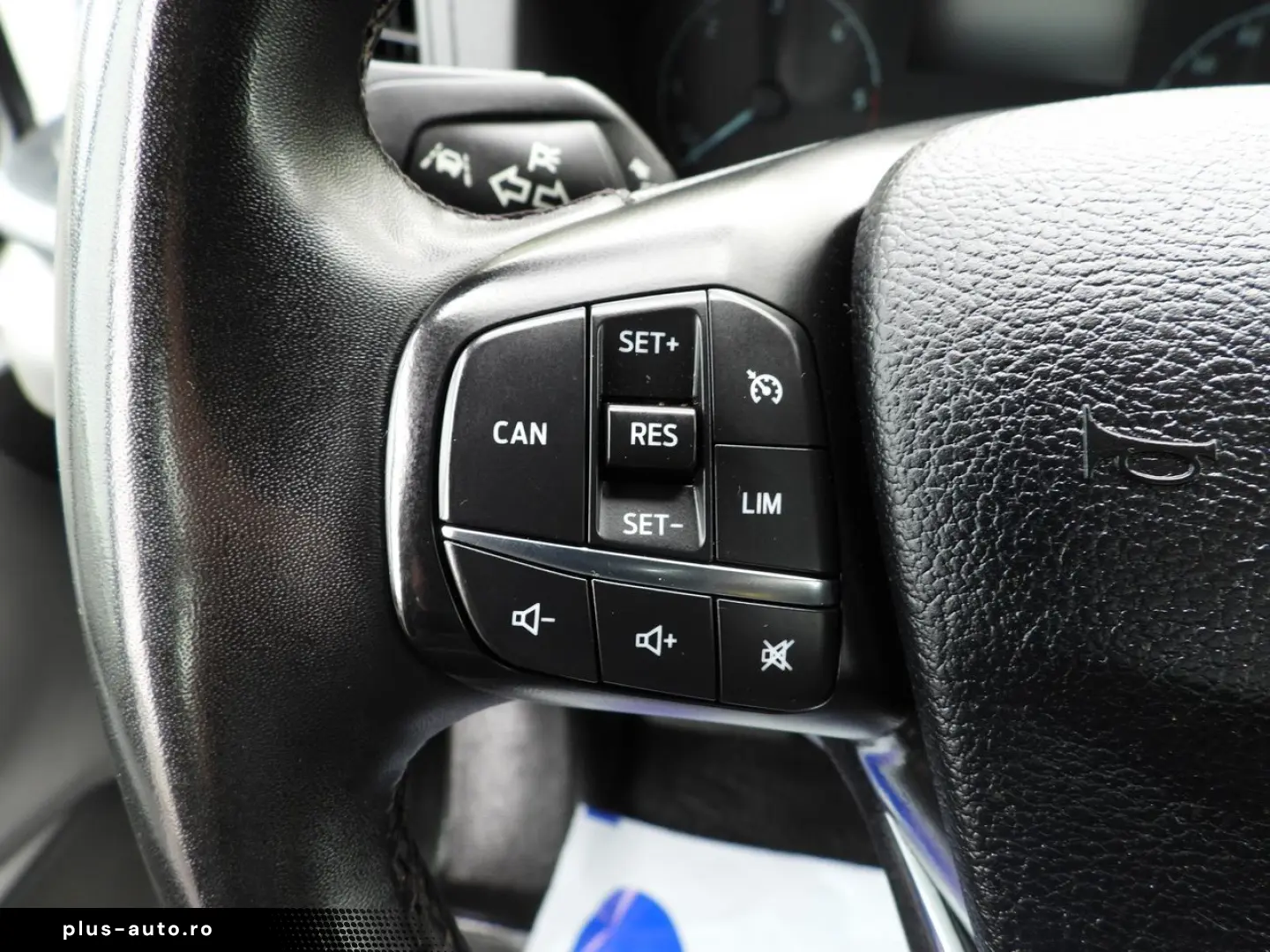 FORD TRANSIT PRITSCHE 8 PALETTEN TEMPOMAT
