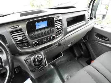 FORD TRANSIT PRITSCHE 8 PALETTEN TEMPOMAT