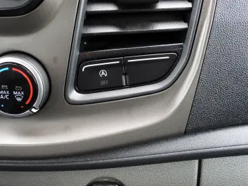FORD TRANSIT PRITSCHE 8 PALETTEN TEMPOMAT