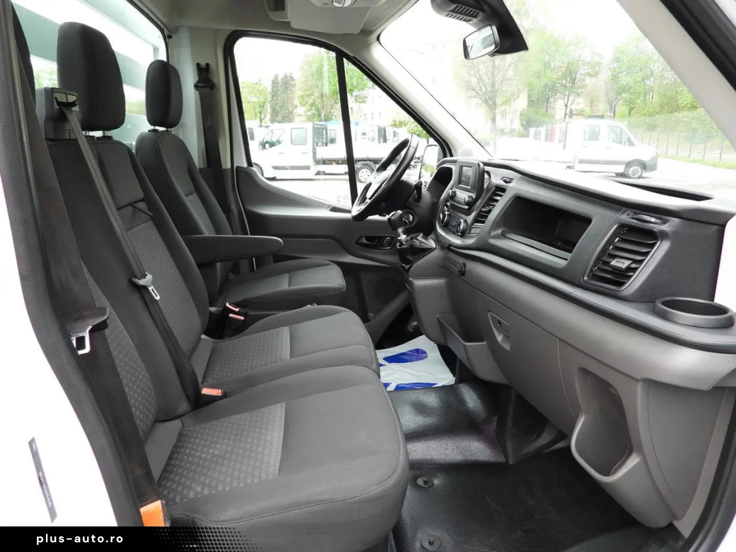 FORD TRANSIT PRITSCHE 8 PALETTEN TEMPOMAT