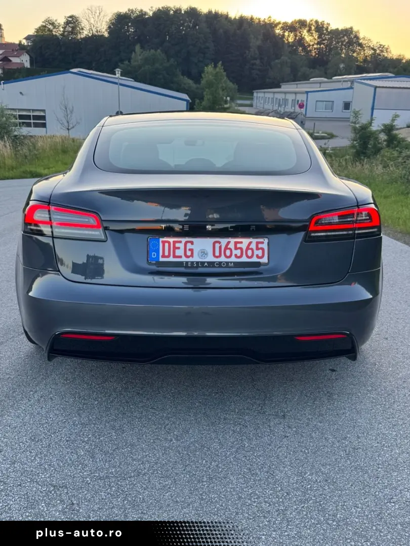 TESLA Model S PALLADIUM   21  Arachnid   HW4   EAP AUT