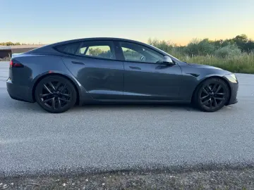TESLA Model S PALLADIUM   21  Arachnid   HW4   EAP AUT