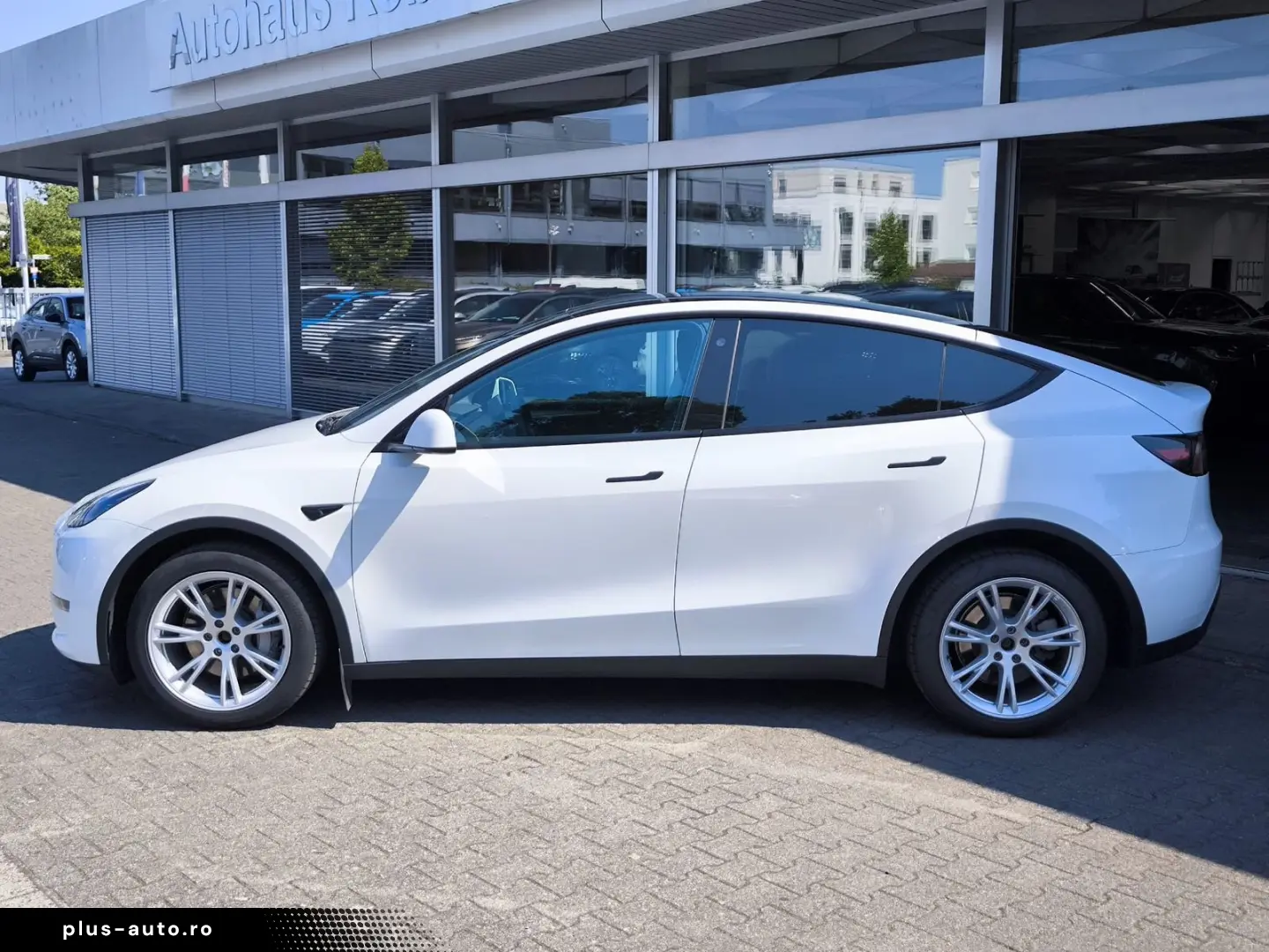 TESLA Model Y LR Dual AWD PANO STDHZ NAVI LED ACC 19