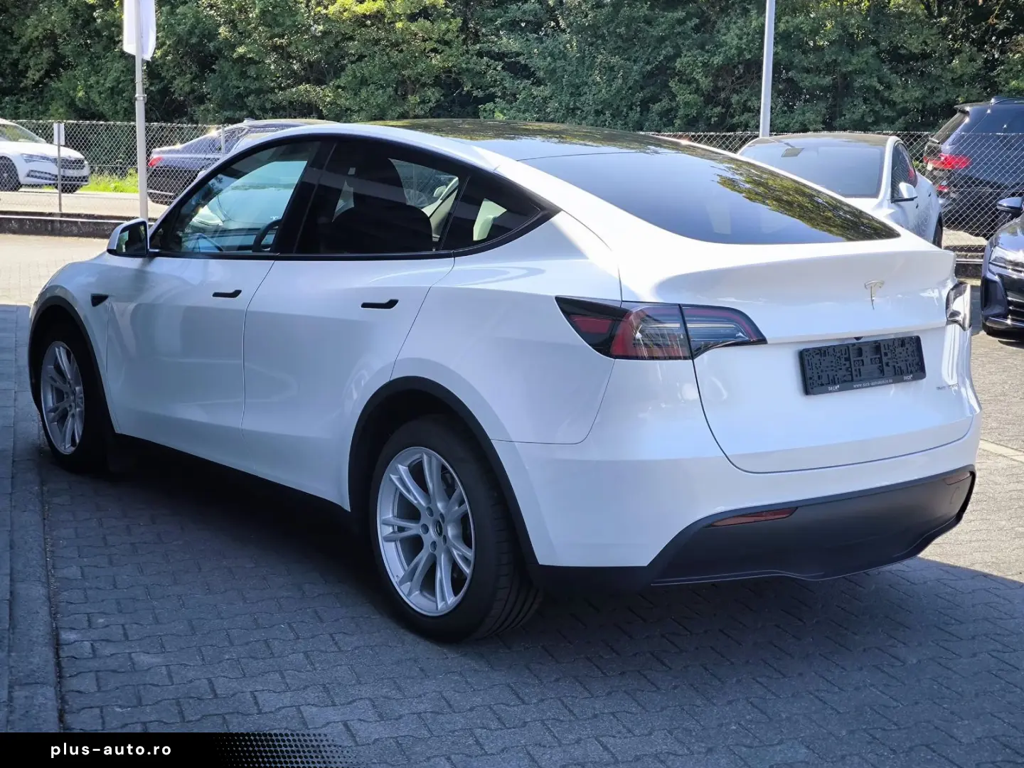 TESLA Model Y LR Dual AWD PANO STDHZ NAVI LED ACC 19
