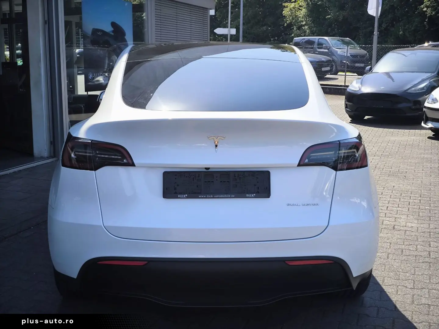 TESLA Model Y LR Dual AWD PANO STDHZ NAVI LED ACC 19