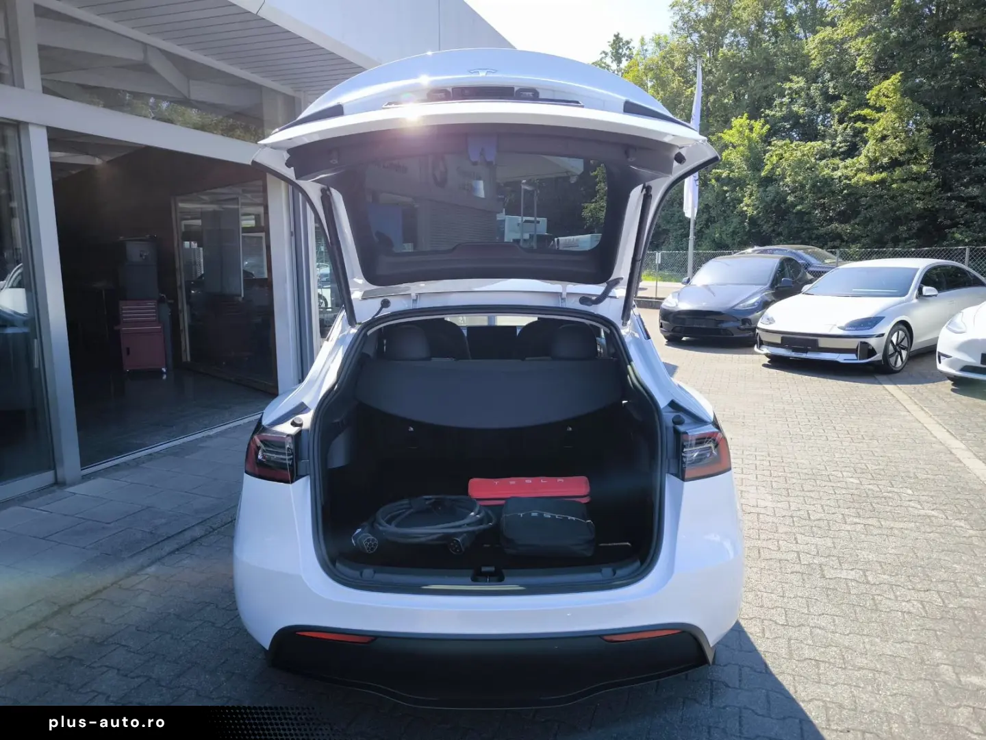 TESLA Model Y LR Dual AWD PANO STDHZ NAVI LED ACC 19