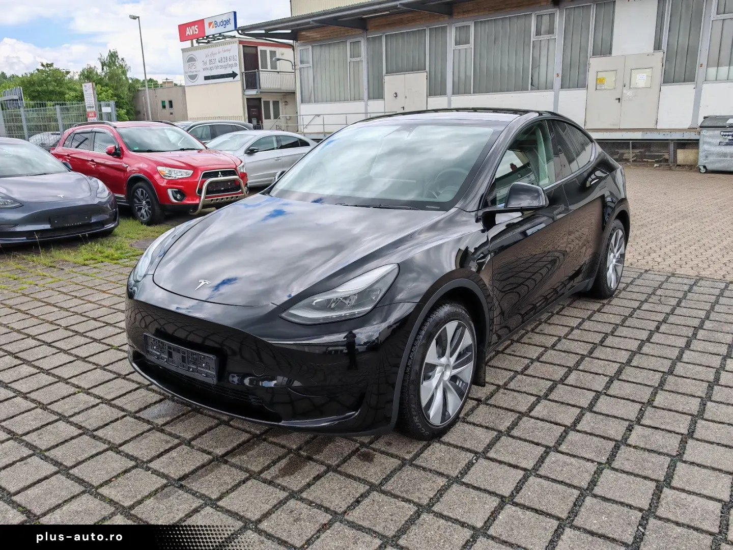 TESLA Model Y SR RWD   AHK   FSD   SoH 93%