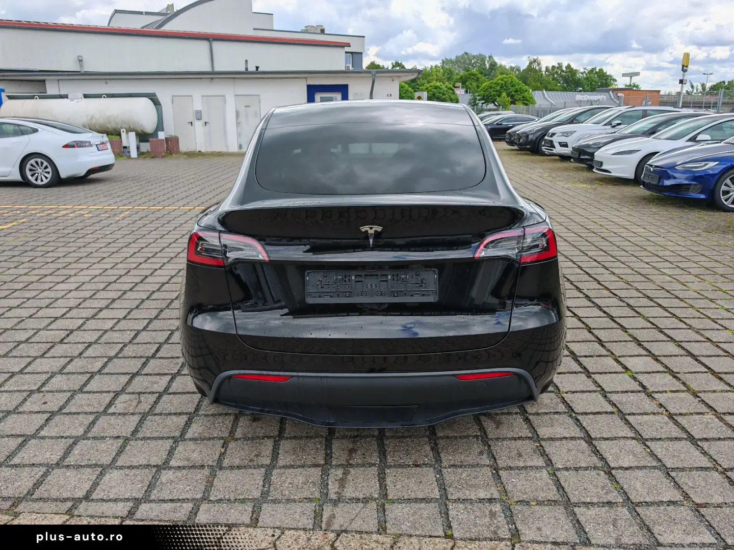 TESLA Model Y SR RWD   AHK   FSD   SoH 93%
