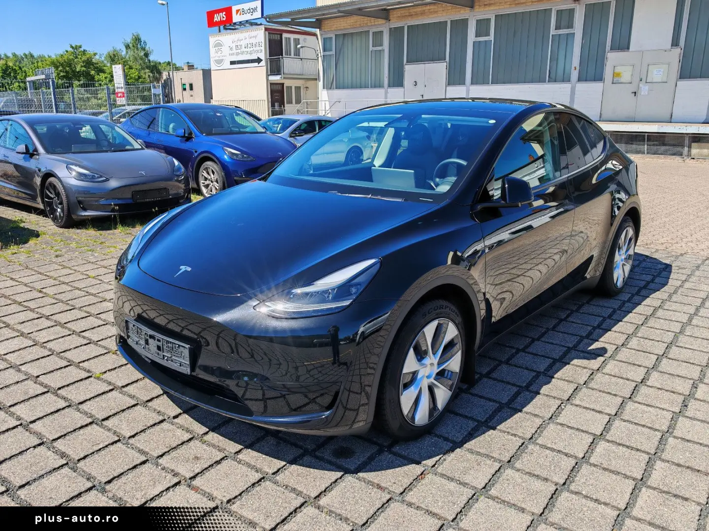 TESLA Model Y SR RWD   AHK   FSD   SoH 94%