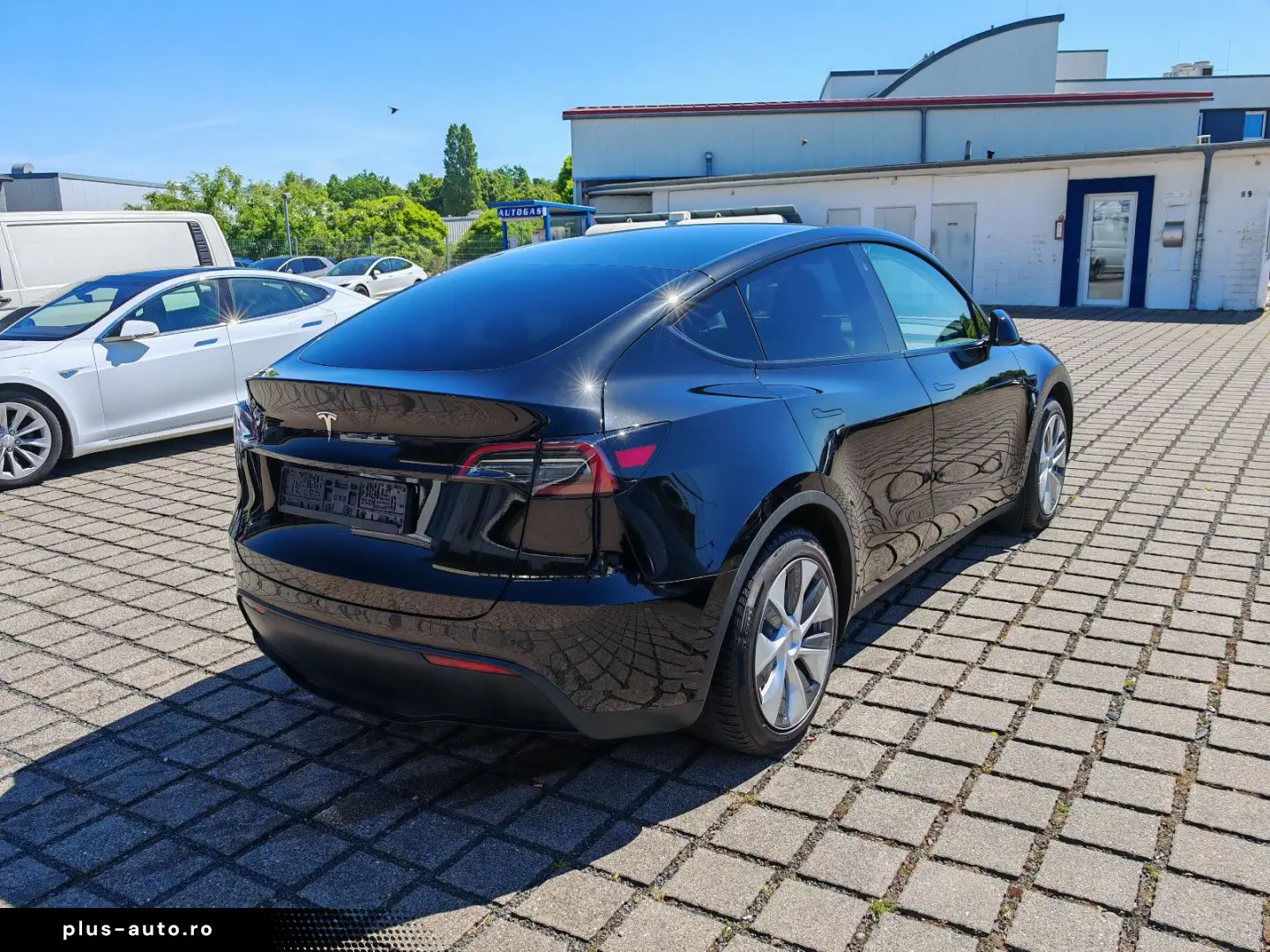 TESLA Model Y SR RWD   AHK   FSD   SoH 94%