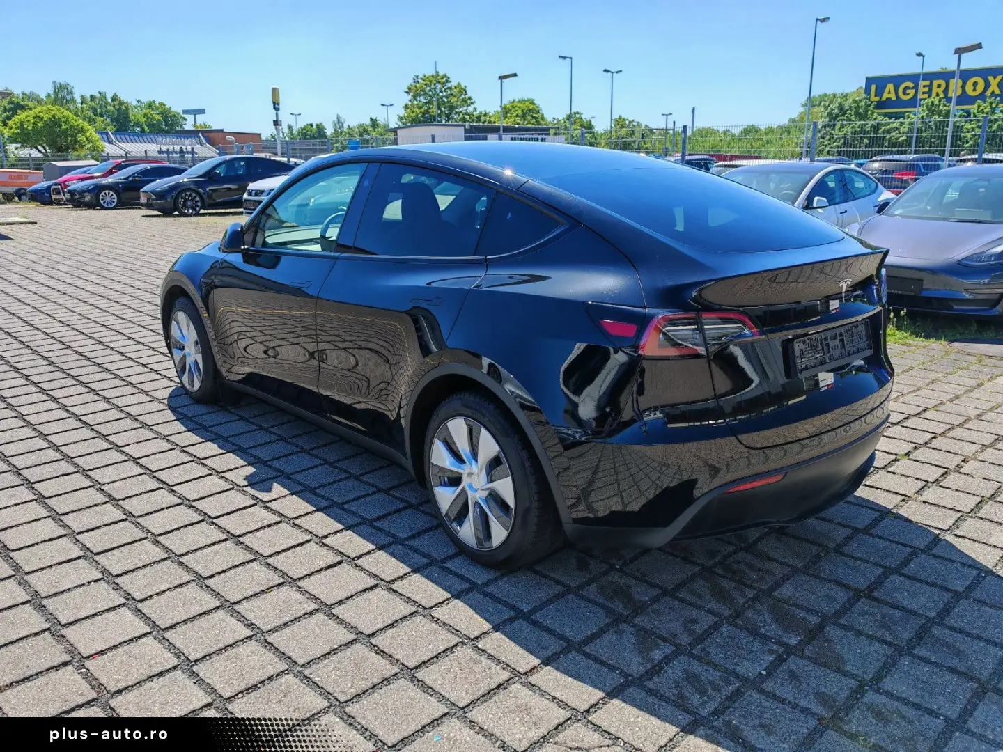 TESLA Model Y SR RWD   AHK   FSD   SoH 94%