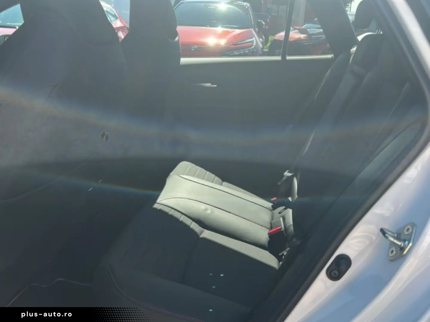 TOYOTA Corolla 2.0 Hybrid Touring Sports Lounge