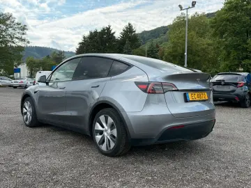 TESLA Model Y Long Range Dual AWD