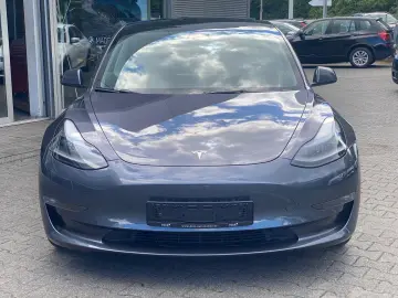 TESLA Model 3 LR Dual AWD PANO STDHZ LED KAM NAVI SHZ