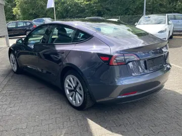 TESLA Model 3 LR Dual AWD PANO STDHZ LED KAM NAVI SHZ
