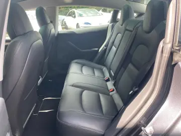 TESLA Model 3 LR Dual AWD PANO STDHZ LED KAM NAVI SHZ