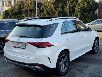 MERCEDES-BENZ GLE 300 d 4Matic AMG-LINE PANORAMA UNFALLFREI