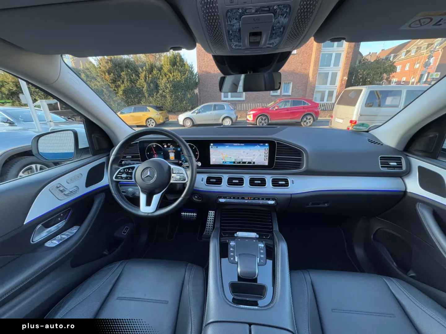 MERCEDES-BENZ GLE 300 d 4Matic AMG-LINE PANORAMA UNFALLFREI
