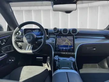 MERCEDES-BENZ CLE 300 e AMG PREMIUM DigLight Pano 360