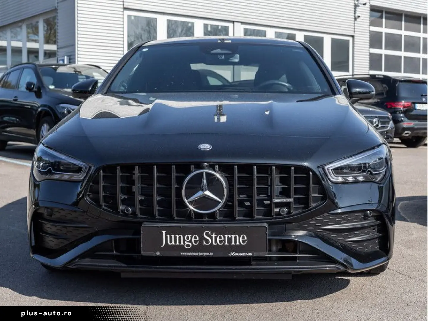 MERCEDES-BENZ CLA 35 AMG 4M Coupé Premium MLB Pano Night 19