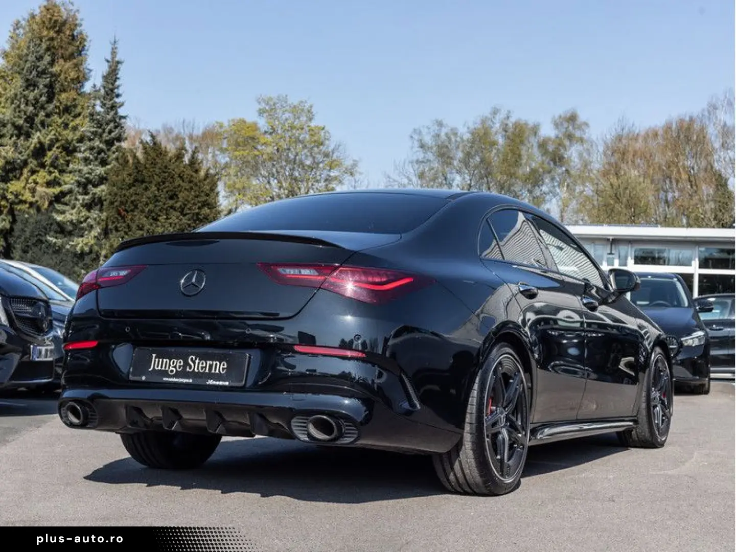 MERCEDES-BENZ CLA 35 AMG 4M Coupé Premium MLB Pano Night 19