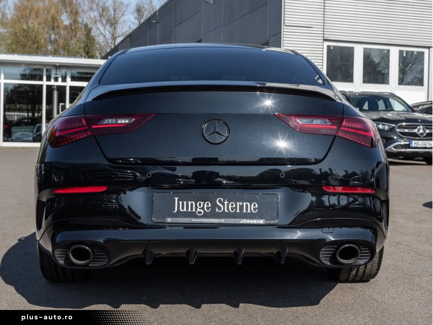 MERCEDES-BENZ CLA 35 AMG 4M Coupé Premium MLB Pano Night 19