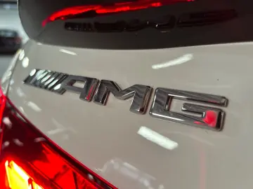 MERCEDES-BENZ C 43 AMG MB Garantie 27 -Pano-Bur-HALe…