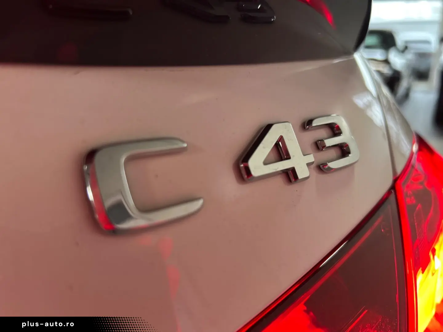 MERCEDES-BENZ C 43 AMG MB Garantie 27 -Pano-Bur-HALe&hellip;