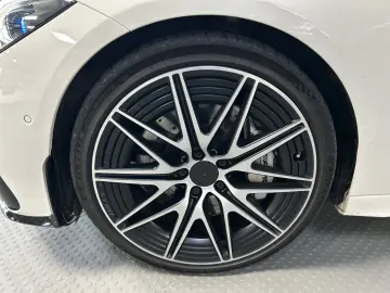 MERCEDES-BENZ C 43 AMG MB Garantie 27 -Pano-Bur-HALe…